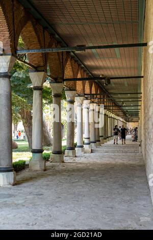 Turkey Istanbul  column and arches located outside the walls of kitchens and servants' residences in Topkapı Palast. Stock Photo