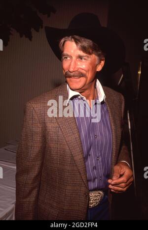 **FILE PHOTO** Alex Cord Has Passed Away At 88. Alex Cord July 1989 Credit: Ralph Dominguez/MediaPunch Stock Photo