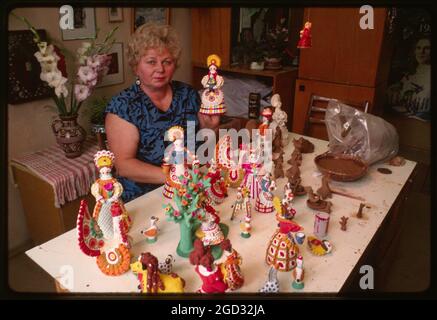 dymkovo-clay-toys-made-by-
