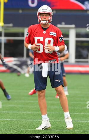 Tuesday, August 10, 2021: New England Patriots quarterback Mac Jones (50)  stretches at the New England Patriots training camp held at Gillette  Stadium, in Foxborough, Massachusetts. Eric Canha/CSM Stock Photo - Alamy