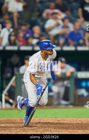 KANSAS CITY, MO - AUGUST 14: Kansas City Royals players celebrate on ...