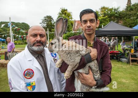 MIDSOMER MURDERS XIX 'Red in Tooth and Claw'  Photos must be credited  'Mark Bourdillon /ITV/Bentley Productions Stock Photo