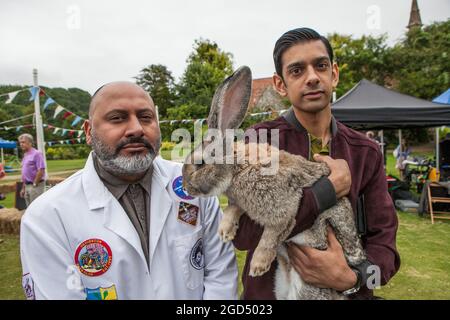 MIDSOMER MURDERS XIX 'Red in Tooth and Claw'  Photos must be credited  'Mark Bourdillon /ITV/Bentley Productions Stock Photo