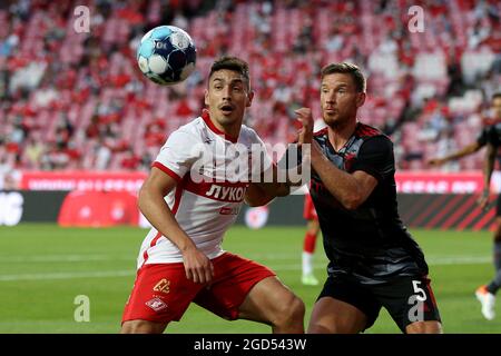Lisbon. 10th Aug, 2021. Ezequiel Ponce of Spartak Moskva (L) vies with Jan Vertonghen of SL Benfica during the UEFA Champions League third qualifying round second leg football match between SL Benfica and Spartak Moskva at the Luz stadium in Lisbon, Portugal on Aug. 10, 2021. Credit: Petro Fiuza/Xinhua/Alamy Live News Stock Photo