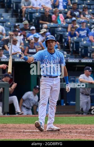 August 9 2021: Kansas City Shortstop Nicky Lopez (8) Gets A Hit During 