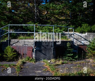 Fort Ives Breech Loading (BL) Gun Emplacement Stock Photo