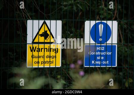 Wendover, Buckinghamshire, UK. 10th August, 2021. HS2 Ltd are regularly patrolling their compounds with guard dogs now to keep anti HS2 protesters away. Credit: Maureen McLean/Alamy Stock Photo