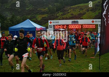 REEFTON, NEW ZEALAND, AUGUST 7, 2021; Competitors start the 33km section of the Red Cross Resilience Ultra endurance run - dubbed the painkiller - in Stock Photo