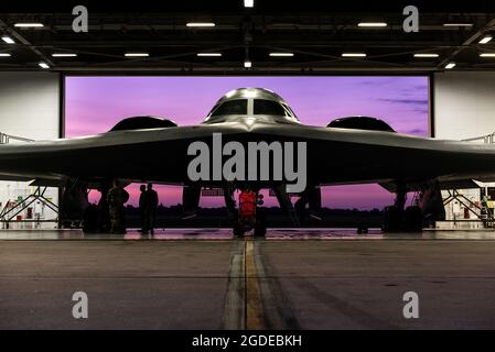 A B-2 Spirit aircraft is prepped for launch July 17, 2019, at Whiteman Air Force Base, Mo. Whiteman AFB celebrated the 30th anniversary of the B-2’s inaugural flight. (U.S. Air Force photo by Senior Airman Thomas M. Barley) Stock Photo