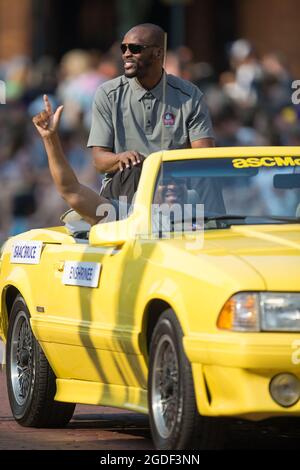 Pro Football Hall of Fame Parade