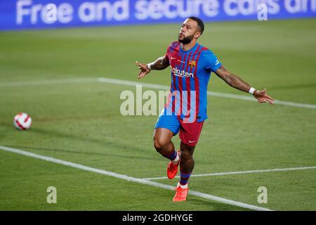 Barcelona, Spain. 17th Oct, 2021. Memphis Depay of FC Barcelona celebrate a  goal during the Liga