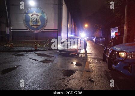 Rio de Janeiro, Brazil. 13th Aug, 2021. (INT) Arrival of ex-deputy Flordelis at Benfica prison, in Rio de Janeiro. August 13, 2021, Rio de Janeiro, Brazil: Arrested in late afternoon of Friday (13), at her home, in the neighborhood of Pendotiba, in Niteroi, Rio e Janeiro, former federal deputy Flordelis dos Santos went to the Jose Frederico Marques prison, in Benfica, in Rio de Janeiro. Flordelis was denounced for plotting Anderson's murder, enlisting and convincing the direct perpetrator of the crime (her son Flavio dos Santos Rodrigues) and the other accused to participate i Credit: ZUMA Pre Stock Photo