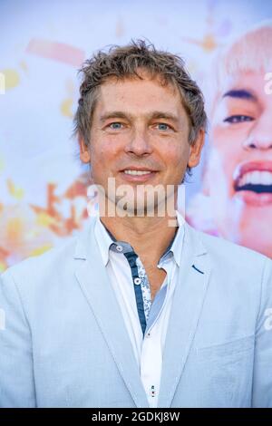 Los Angeles, USA. 13th Aug, 2021. Peeter Rebane attends 39th annual Outfest Los Angeles LGBTQ Film Festival, screening of EVERYBODY’S TALKING ABOUT JAMIE at Hollywood Forever Cemetery,  Los Angeles, CA on August 13, 2021 Credit: Eugene Powers/Alamy Live News Stock Photo
