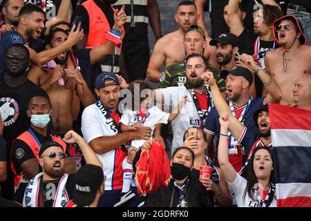 Paris, France. 14th Aug, 2021. Fans at the PSG vs Strasbourg match in Parc des Princes in Paris, France, on August 14, 2021.(Photo by Lionel Urman/Sipa USA) Credit: Sipa USA/Alamy Live News Stock Photo