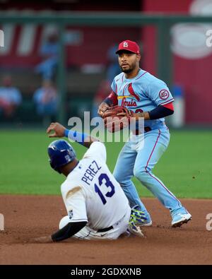 USA. 25th May, 2021. St. Louis Cardinals shortstop Edmundo Sosa looks up at  Chicago White Sox base runner Nick Madrigal (1) after tagging him out  during the fifth inning at Guaranteed Rate
