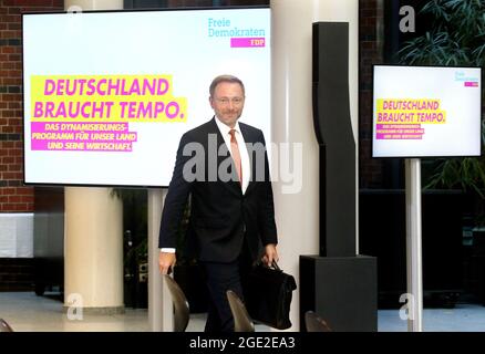 Berlin, Germany. 16th Aug, 2021. Christian Lindner, Federal Chairman of the FDP, goes to his party's presidium meeting at the Hans-Dietrich-Genscher House. Credit: Wolfgang Kumm/dpa/Alamy Live News Stock Photo