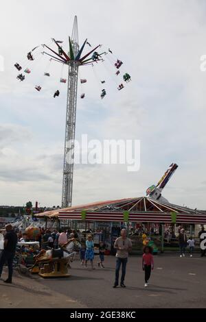 40m High altitude swings, Barry Island Pleasure Park, South Wales, UK, August 2021 Stock Photo