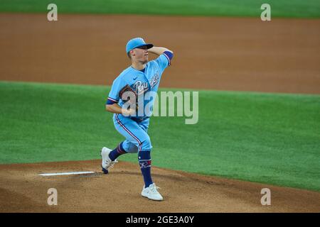 Atlanta Braves relief pitcher Kolby Allard (49) throws to the plate during  a MLB regular season game between the Chicago White Sox and Atlanta Braves  Stock Photo - Alamy