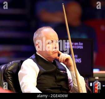 Leicester, UK. 16th August 2021; Morningside Arena, Leicester, England; British Open Snooker Championship; John Higgins in his match with Alexander Ursenbacher Credit: Action Plus Sports Images/Alamy Live News Stock Photo