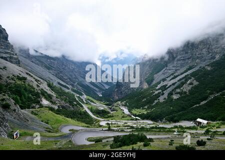 Stelvio Pass, Passo dello Stelvio. The Passo dello Stelvio connects Prad in Vinschgau South Tyrol with Bormio in Veltlin Lombardy, Italy Stock Photo