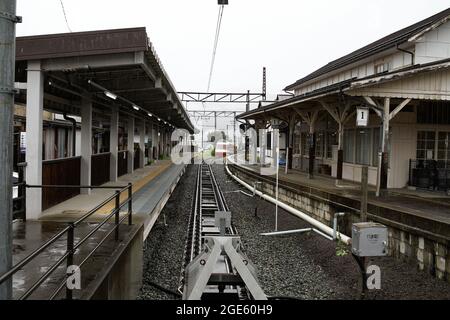 yudanaka, nagano, japan, 2021-13-8 ,  train arriving at Yudanaka station. Stock Photo