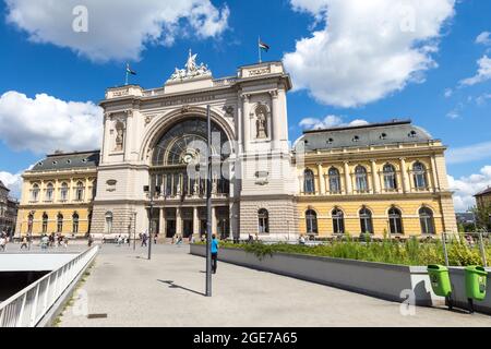 Facade of Keleti Palyaudvar (Railway Station), built in 1884, Budapest, Hungary Stock Photo