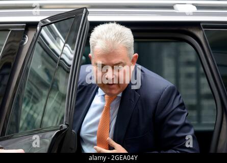 London, UK. 18th Aug, 2021. Brandon Lewis MP - Secretary of State for Northern Ireland - arrives in Downing Street for a meeting with the Prime Minister as the Afghanistan debate continues in Parliament. Credit: Phil Robinson/Alamy Live News Stock Photo