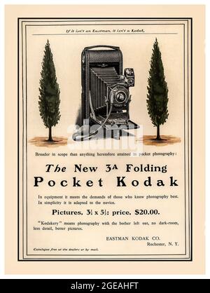 Vintage Kodak Camera Press advertisement for No. 3A Folding Pocket Kodak camera for making exposures in 3¼×5½ inch postcard format on type No. 122 rollfilm. It was introduced by Kodak in 1903 and manufactured until 1915. Priced at $20.00. 'If it isn't an Eastman It isn't a Kodak' Stock Photo