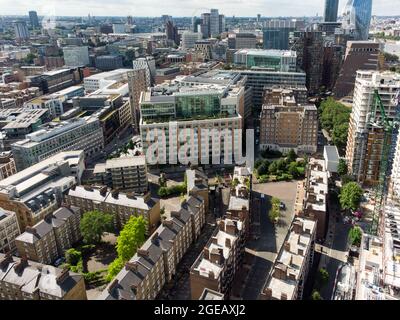 peabody and sumner street estate towards Bankside 123 development and lse bankside house Stock Photo