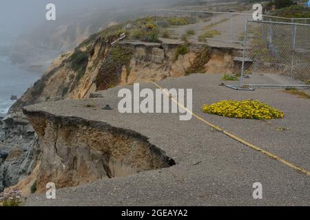 The eroding and unstable cliffs in the campground at Abalone Point on the Pacific Ocean, Mendocino County, California Stock Photo