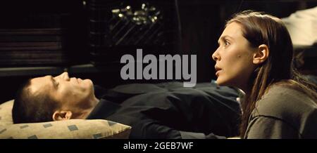 ELIZABETH OLSEN, JOSH BROLIN, OLDBOY, 2013 Stock Photo - Alamy