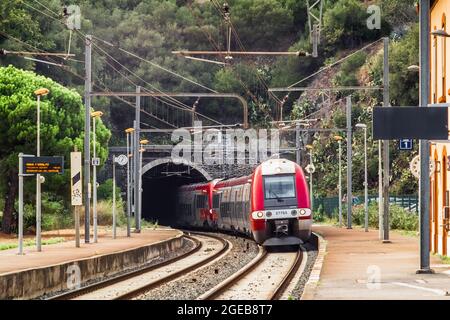 Collioure, France; August 27th 2017: SNCF Train arriving at station. Stock Photo
