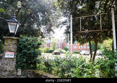 Hotel in Canterbury used to house fleeing Afghanistan migrants Stock Photo