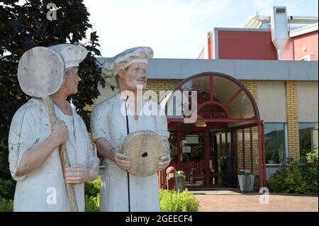 SWEDEN, Leksand, crispbread factory Leksands Knäckebröd / SCHWEDEN, Leksand, Knäckebrotfabrik Leksands Knäckebröd Stock Photo