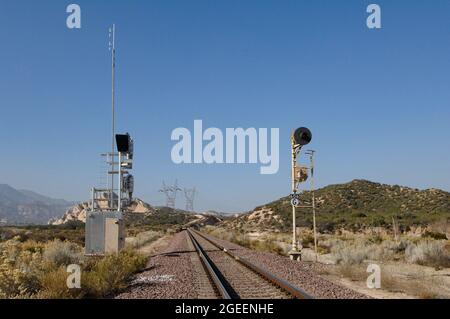 Train signals at Summit, in the Cajon Pass Stock Photo