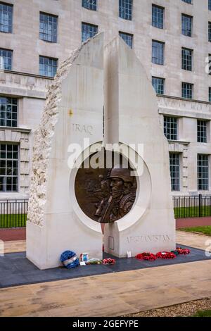 Iraq and Afghanistan Memorial - Afghanistan War Memorial and Iraq War Memorial London on Victoria Embankment Gardens Whitehall- sculptor Paul Day 2017 Stock Photo