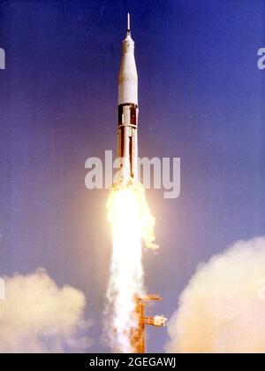 apollo-saturn 201, first of the s-IB series lifted off pad 34 at 11:12 am, feburary 26, 1966, AS-201, the first Saturn IB launch vehicle developed by the Marshall Space Flight Center (MSFC), lifts off from Cape Canaveral, Florida, February 26, 1966. This was the first flight of the S-IB and S-IVB stages, including the first flight test of the liquid-hydrogen/liquid oxygen-propelled J-2 engine in the S-IVB stage. During the thirty-seven minute flight, the vehicle reached an altitude of 303 miles and traveled 5,264 miles downrange Stock Photo