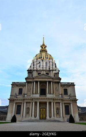 Hotel national des Invalides (The National Residence of the Invalids) which homes inside the Napoleon's tomb Stock Photo
