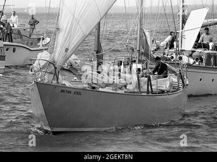 AJAXNETPHOTO. 6TH AUGUST, 1971. COWES, ENGLAND. - WRONG WAY YACHTSMAN RETURNS - CHAY BLYTH SAILS UP THE SOLENT OFF COWES IN THE YACHT BRITISH STEEL AT THE END OF HIS WRONG-WAY ROUND THE WORLD NON-STOP SOLO VOYAGE.  PHOTO:JONATHAN EASTLAND/AJAX REF:357139 35 Stock Photo
