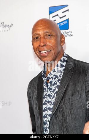 LOS ANGELES - AUG 20: Jeffrey Osborne, wife at the 21st Annual Harold ...