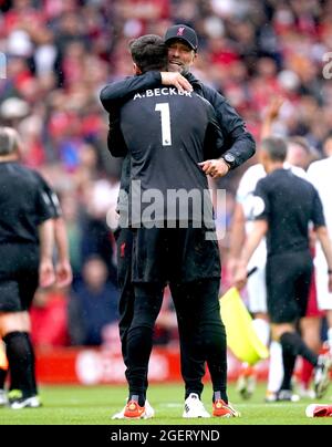 Liverpool FC - That first hug from the boss 🤗