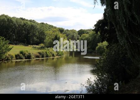 View of Medway river from tow path between Teston and Wateringbury, Maidstone, Kent, England, United Kingdom Stock Photo