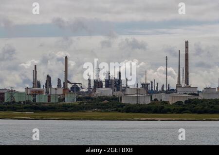 The Esso oil refinery at fawley new forest Hampshire crude oil ...