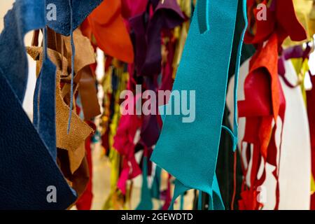 retales de telas de colores Stock Photo