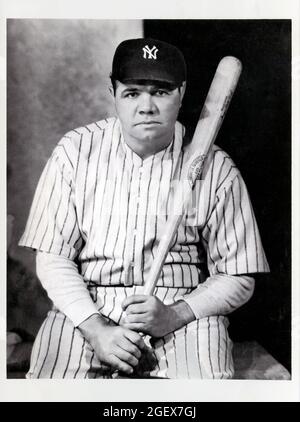 Babe ruth yankees hi-res stock photography and images - Alamy