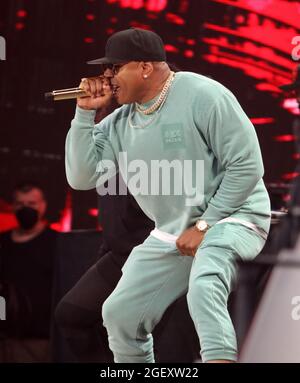 August 21, 2021, New York, New York, USA: LL COOL J performs during the â€˜We Love NYC: The Homecoming Concertâ€™ held at the Great Lawn in Central Park. The concert couldnâ€™t be completed due to severe weather caused by Hurricane Henri. (Credit Image: © Nancy Kaszerman/ZUMA Press Wire) Stock Photo