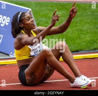August 21, 2021 Eugene OR USA: Elaine Thompson-Herah wins the womens 100 meters and set 5 records during the Nike Prefontaine Classic at Hayward Field Eugene, OR Thurman James / CSM Stock Photo