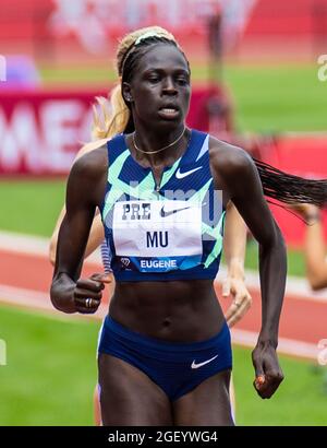 August 21, 2021 Eugene OR USA: Athing MU holds on to the lead and wins the womens  800 meters during the Nike Prefontaine Classic at Hayward Field Eugene, OR  (Photo by Thurman James/CSM/Sipa USA Stock Photo - Alamy