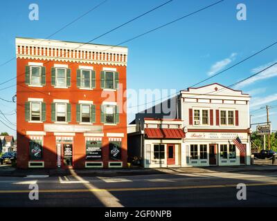 Brewerton, New York, USA. August 22,2021 .View of a barber shop and restaurant in the small village of Brewerton , New York near the shores of Oneida Stock Photo