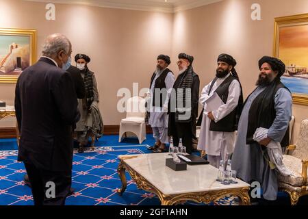 United States State Department Secretary Pompeo Meets with the Taliban Negotiation Team -  Secretary of State Michael R. Pompeo meets with the Taliban Negotiation Team, in Doha, Qatar, on November 21, 2020. Stock Photo